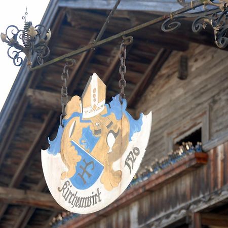 Hotel & Gourmetwirtshaus Kirchenwirt Seit 1326 Leogang Bagian luar foto
